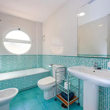 Apartment Palmeras With Community Pool
