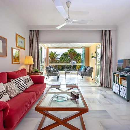 Palmeras With Community Pool Apartment La Herradura (Granada)