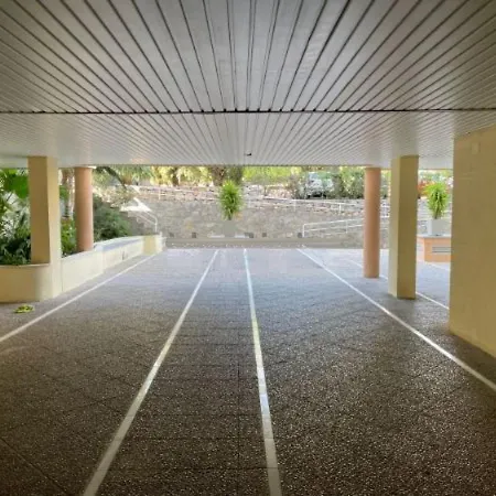 Palmeras With Community Pool *